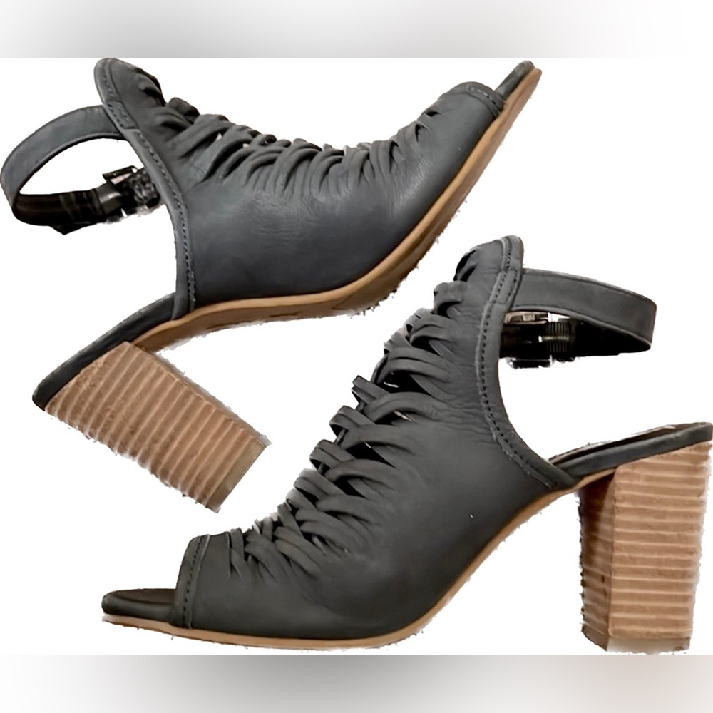 EUC Sam Edelman Chunky Holly Heels